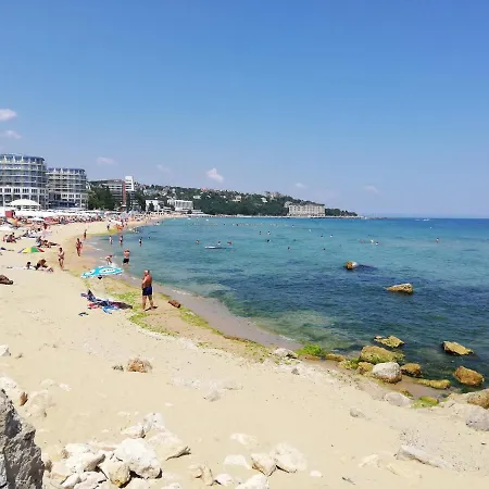 Pensión костадинов Varna