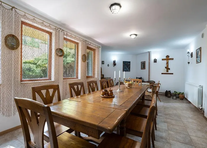 костадинов بيت ضيافة فارنا