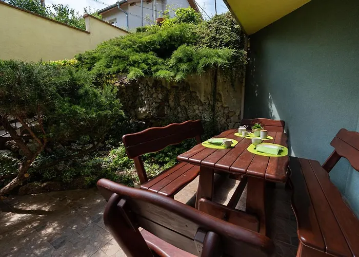 костадинов بيت ضيافة