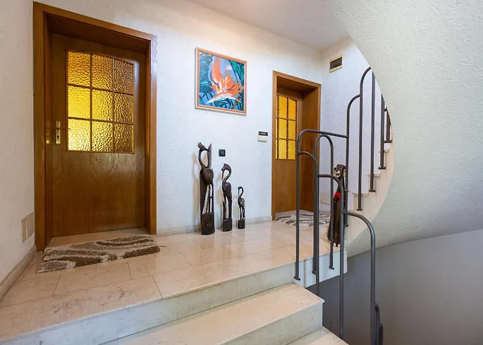 Gæstehus костадинов 3*